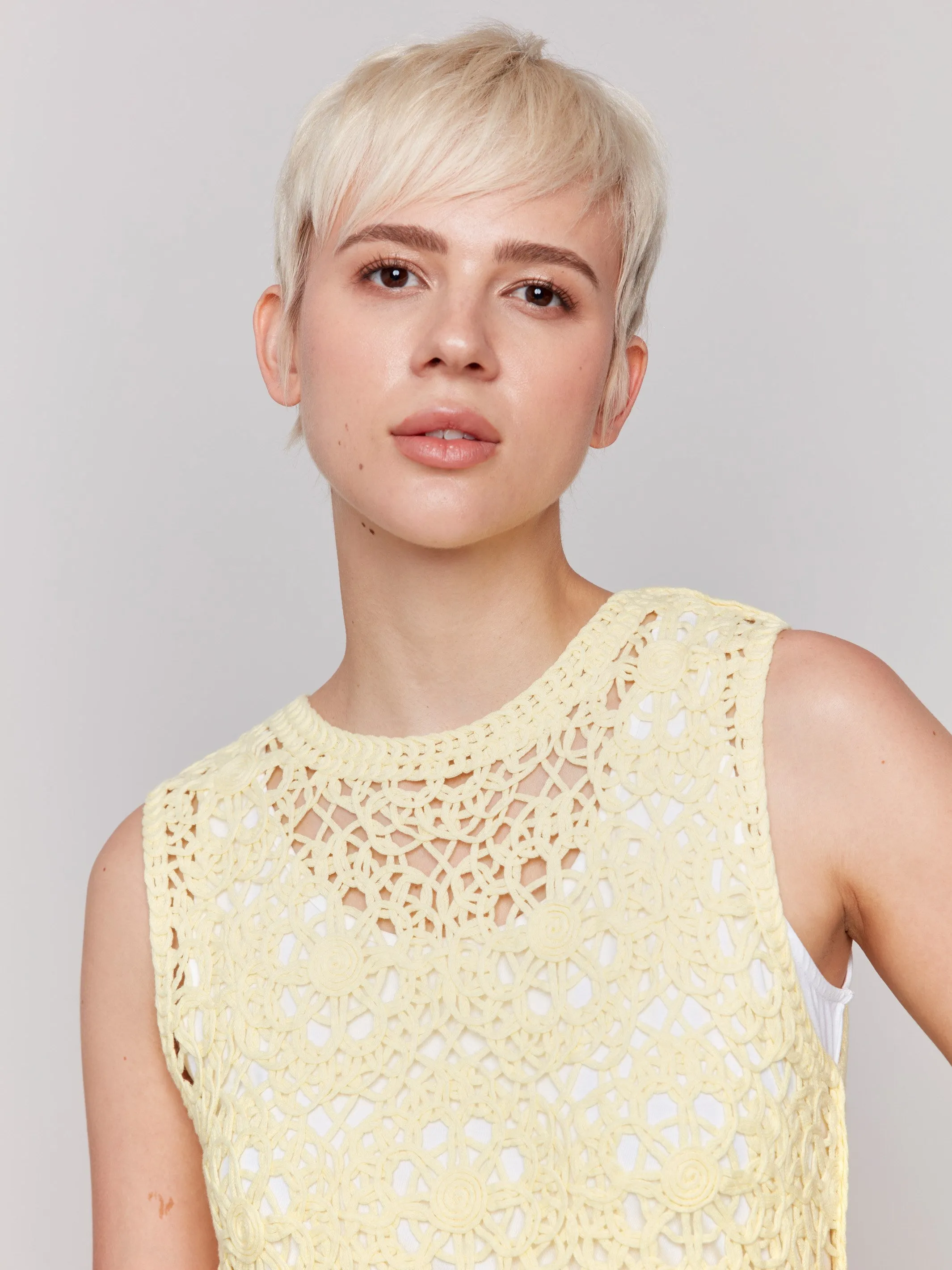 Sleeveless Floral Crochet Top - Lemonade